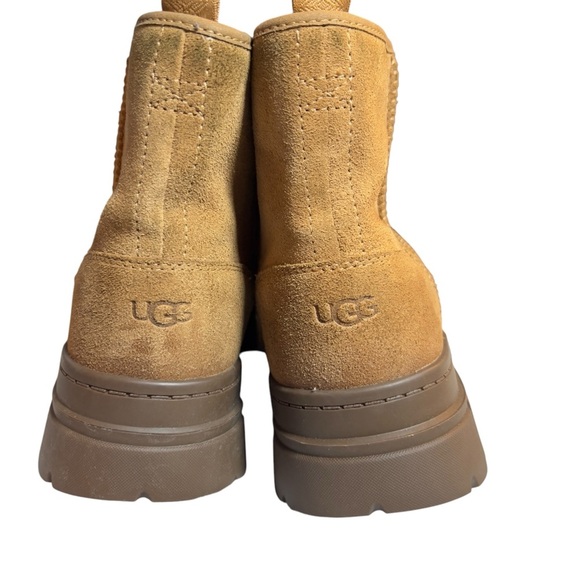 UGG Men’s Skyview Moto Gorpcore Active Pull On Leather Suede Waterproof Boots - Picture 3 of 16